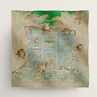 カレ 90 ダブルフェイス 《12頭のレオパード》 | Hermès - エルメス